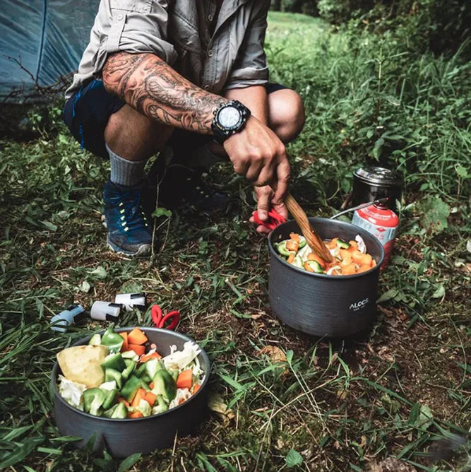 3-6 Person Portable Outdoor Cookware Set